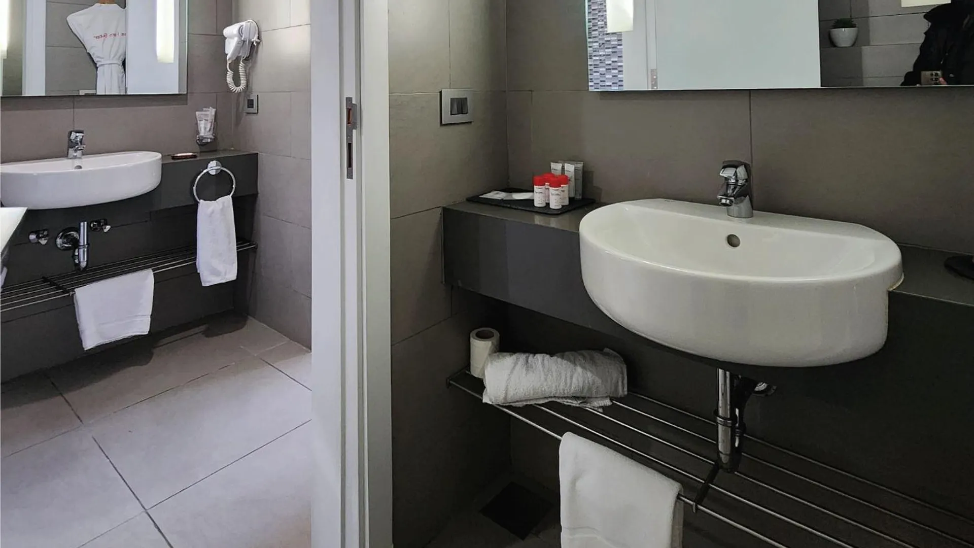 The Smallville Hotel Beirut 5*,  Libanon