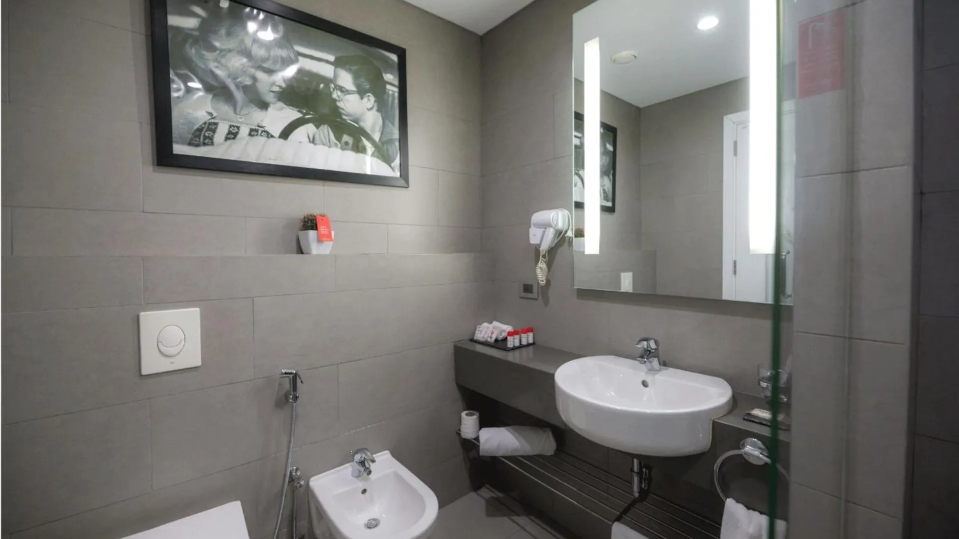 The Smallville Hotel Beirut
