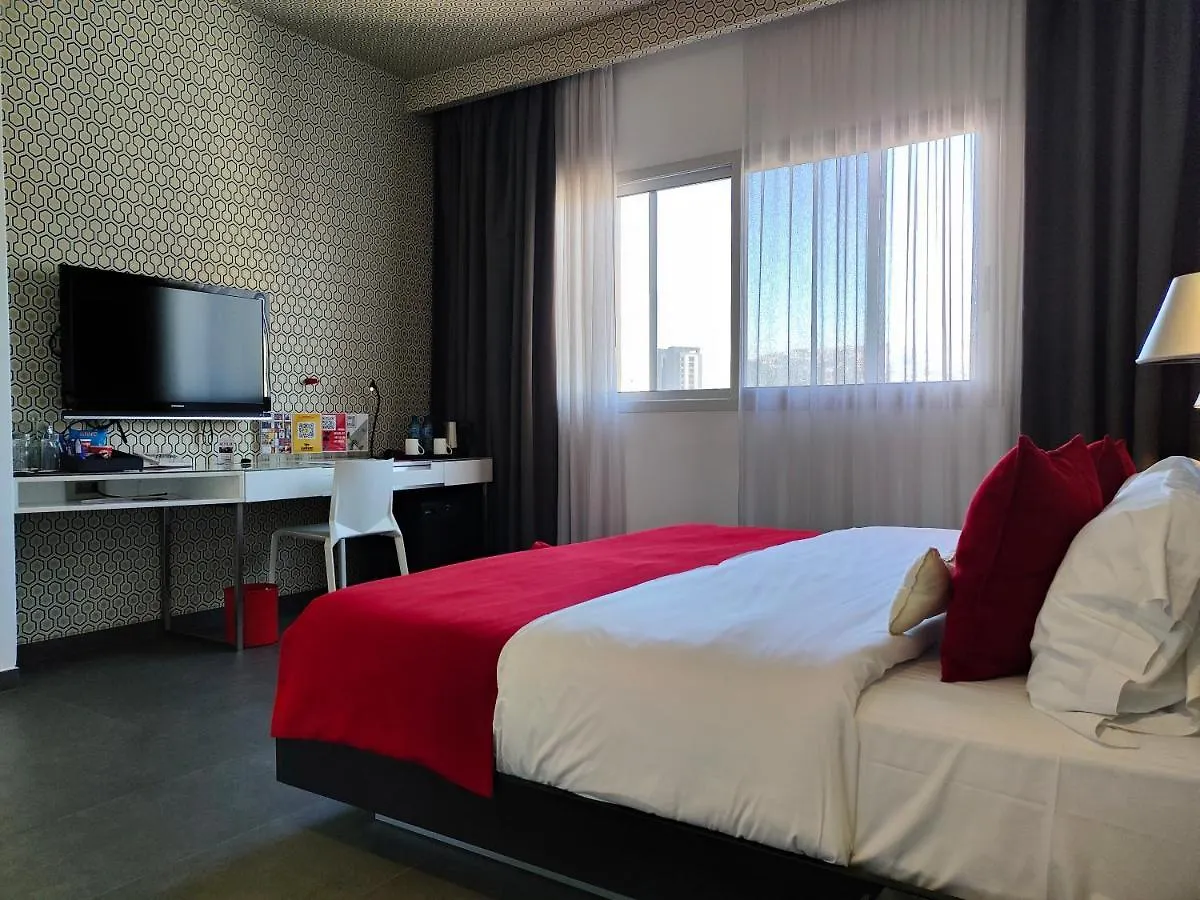 *****  The Smallville Hotel Beirut Lebanon