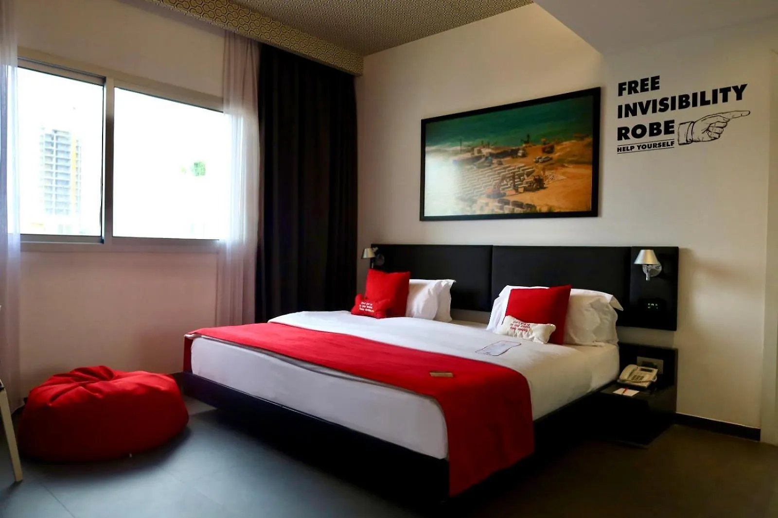 The Smallville Hotel Beirut