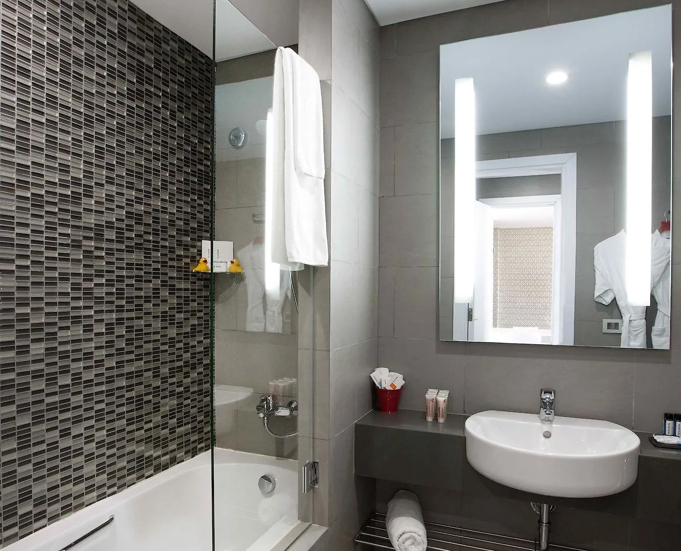 The Smallville Hotel Beirut 5*,