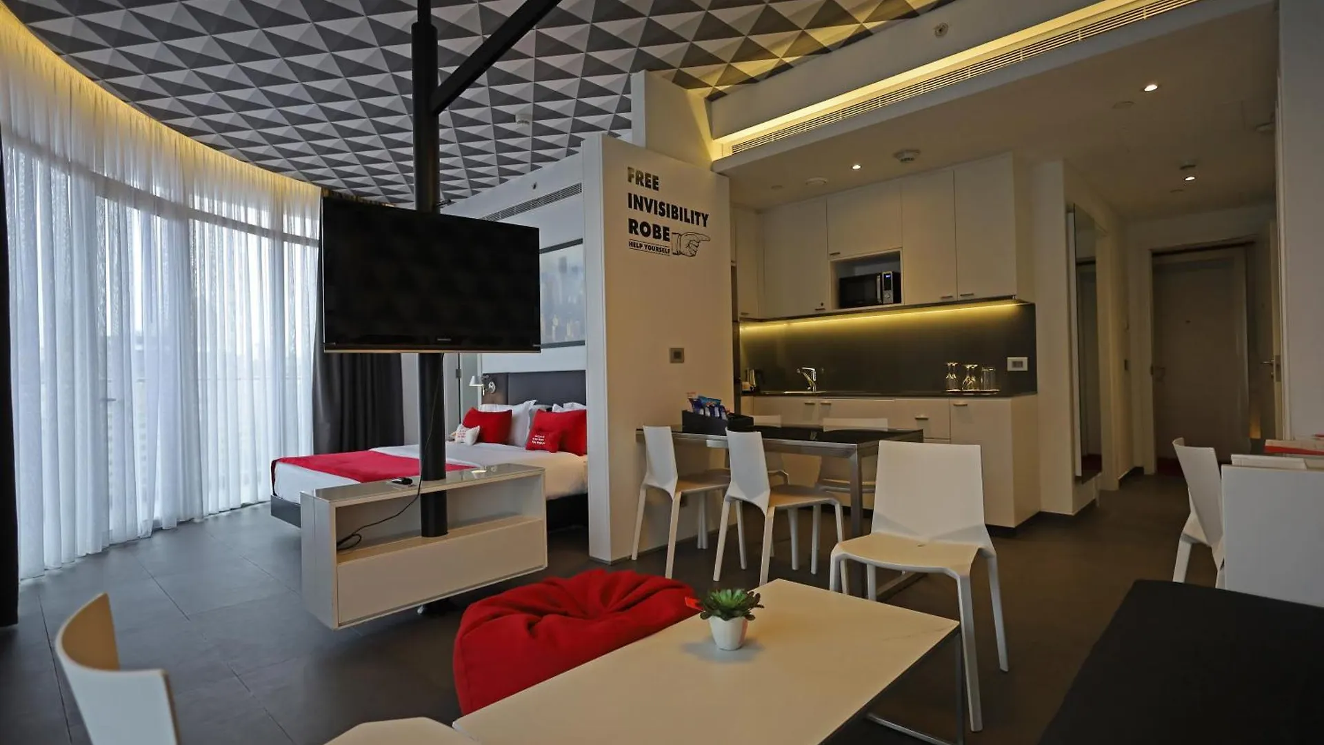 *****  The Smallville Hotel Beirut Lebanon
