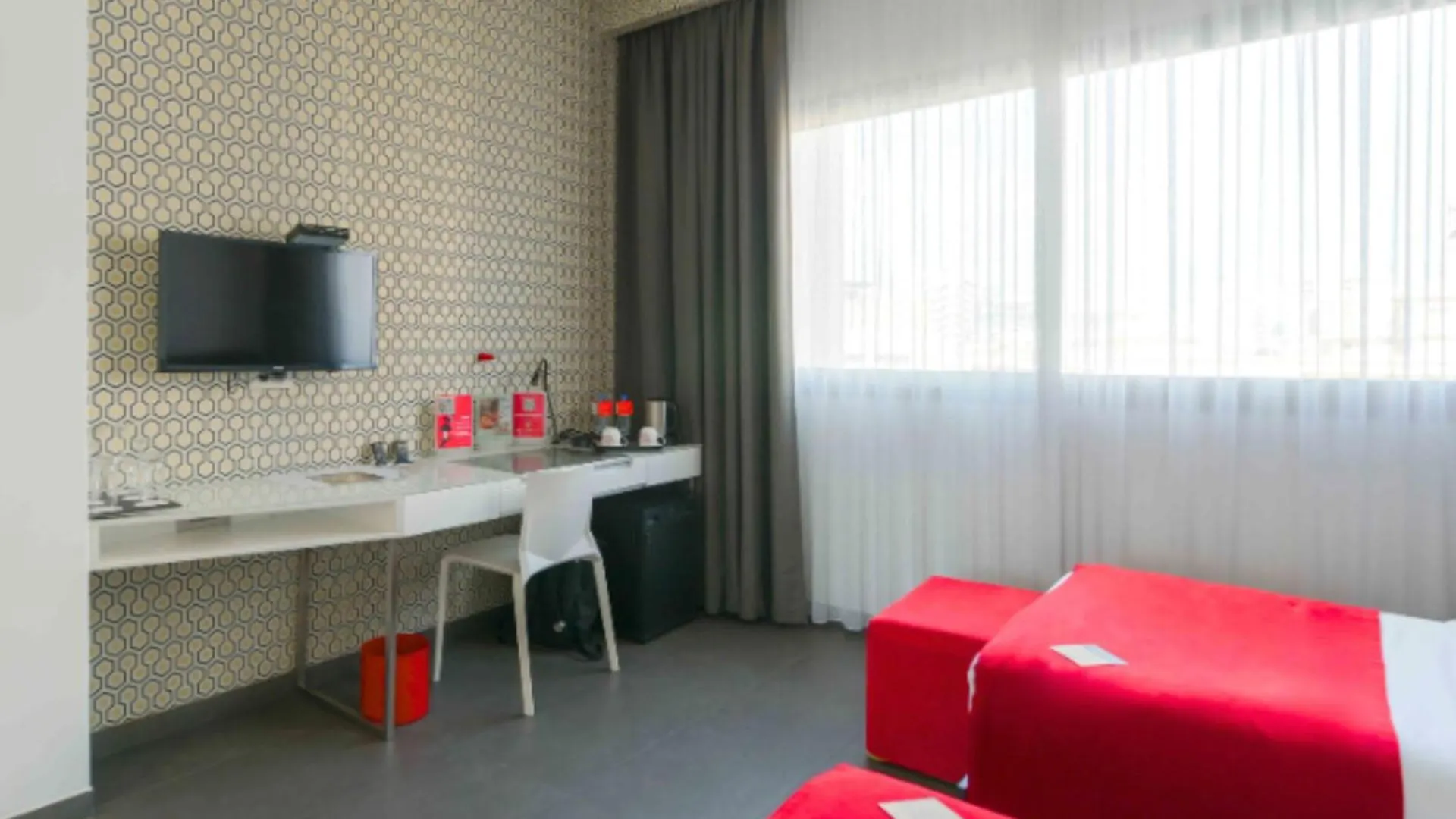 The Smallville Hotel Beirut